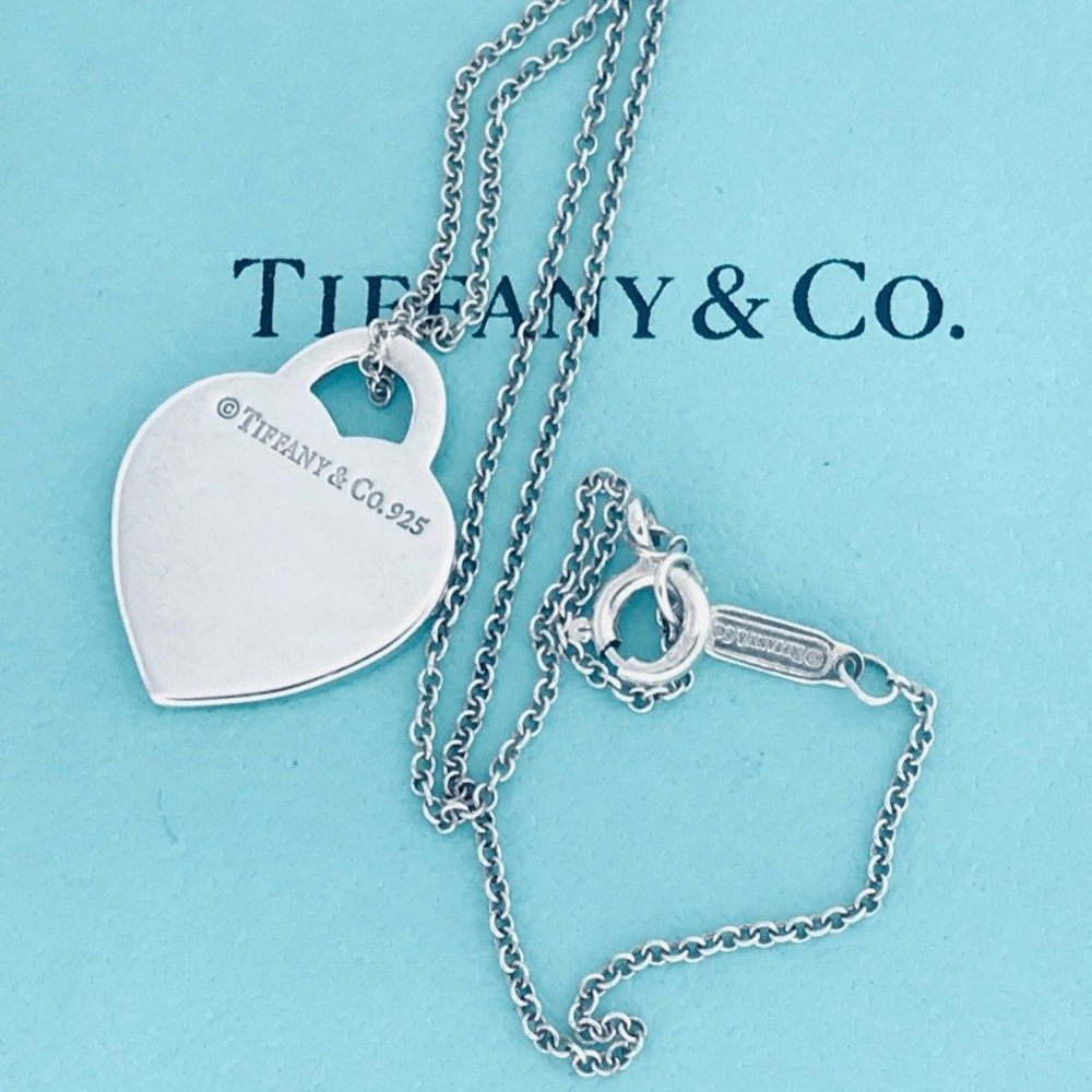 Tiffany & Co. Return to Tiffany Blue Letters Heart Tag Necklace Pendant Medium - Picture 2 of 6
